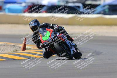 media/Oct-09-2022-SoCal Trackdays (Sun) [[95640aeeb6]]/Turn 2 (1110am)/